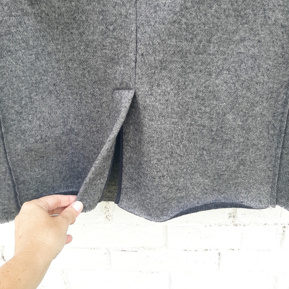 Banana Republic Wool Blend Textured Boyfriend Blazer - Picture 10 of 11